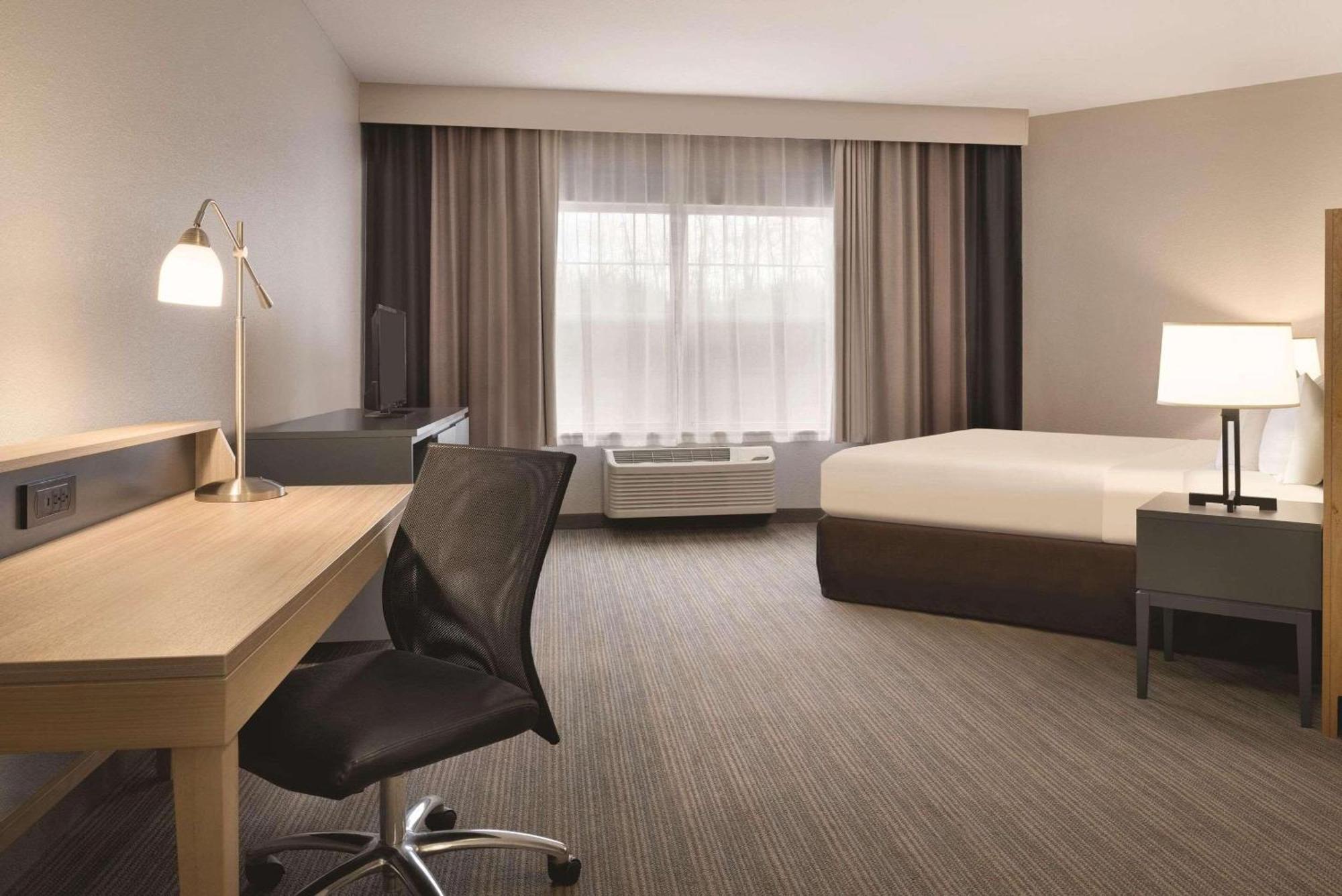 Country Inn & Suites By Radisson, Germantown, Wi エクステリア 写真