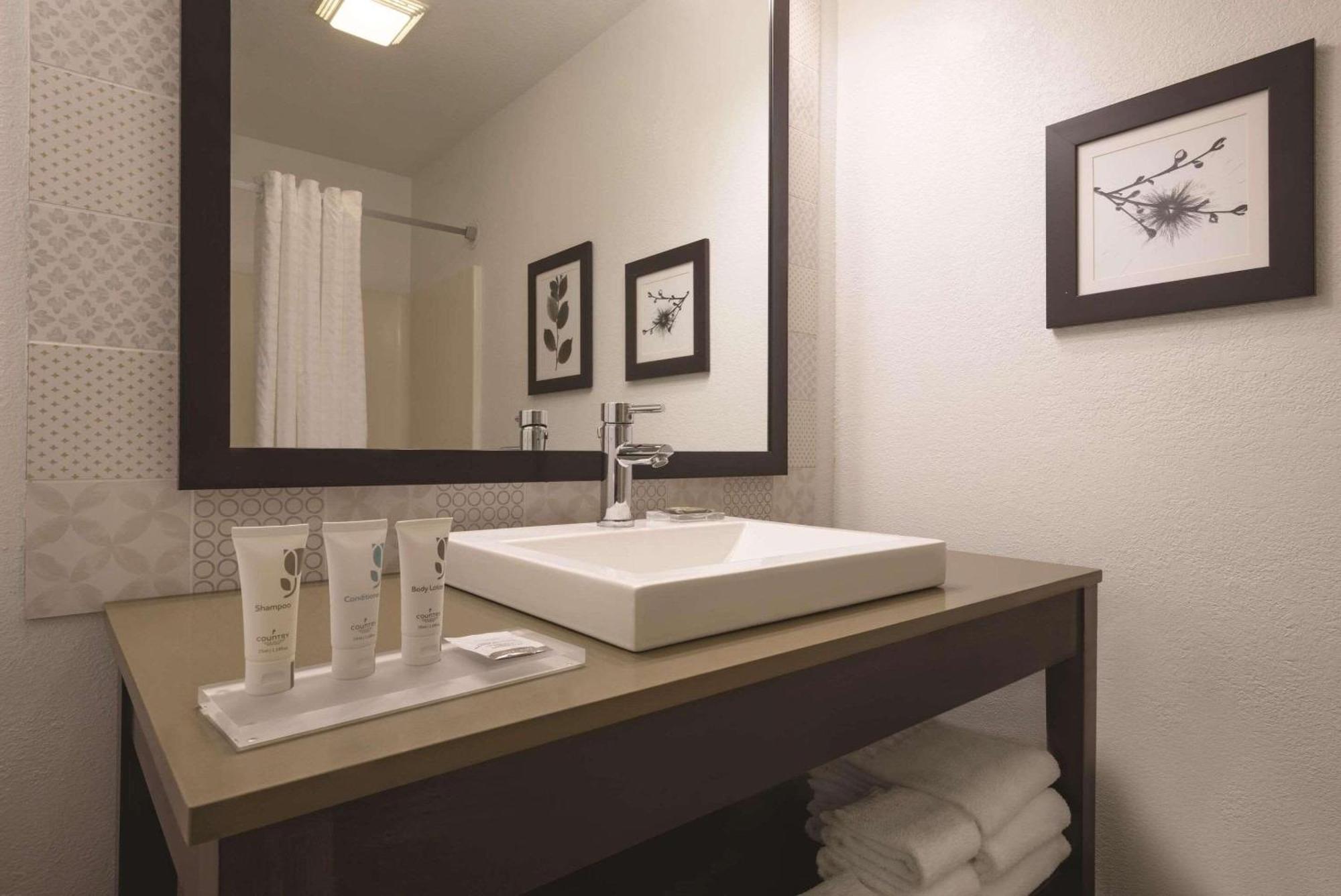 Country Inn & Suites By Radisson, Germantown, Wi エクステリア 写真